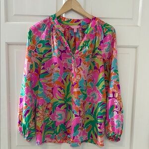 Lilly Pulitzer Elsa Silk Top in Lulu Flamingo Shirt Blouse. Size small.